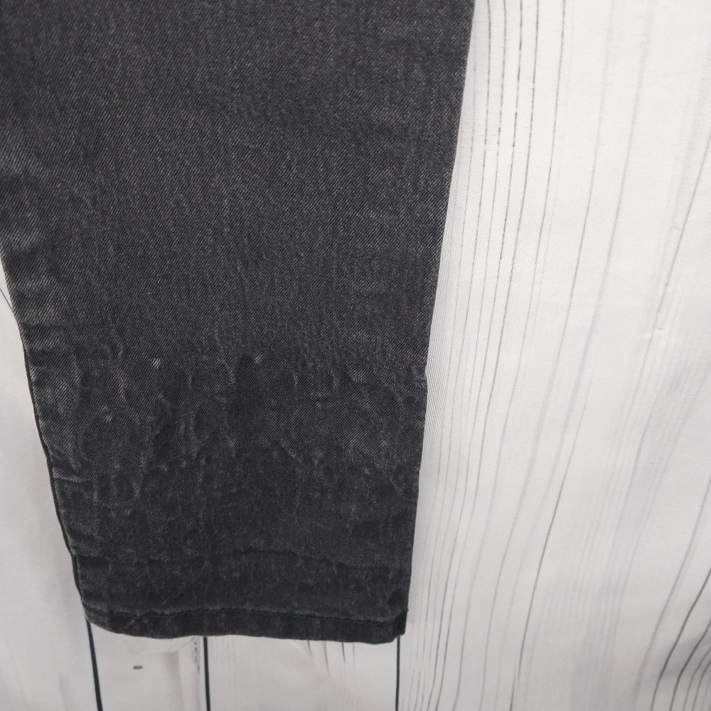 Guess Medium Rise Sarah Fit Faded Black Skinny Jeans - Picture 14 of 15